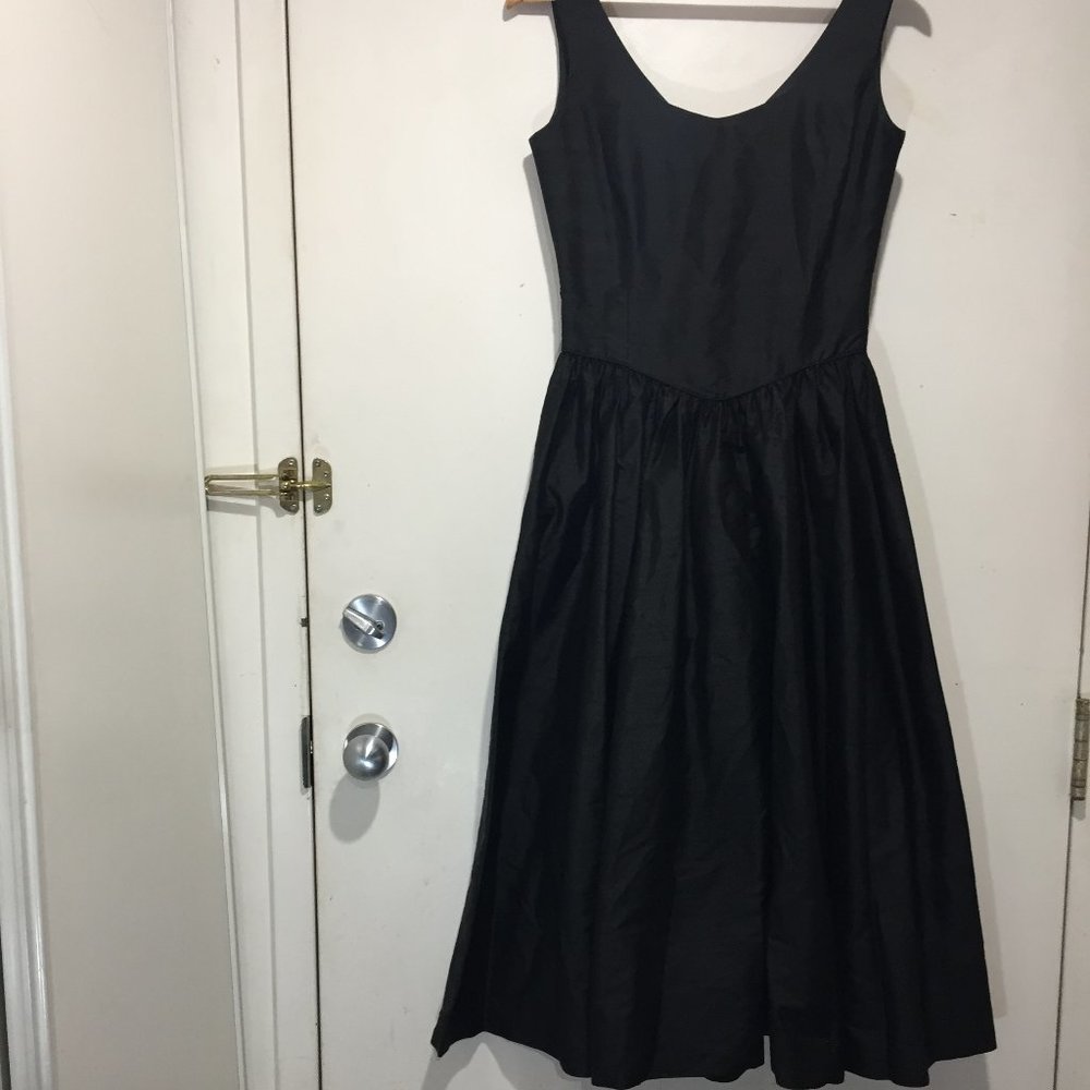 Gorgeous Silk Laura Ashley Black Maxi dress - Picture 4 of 8